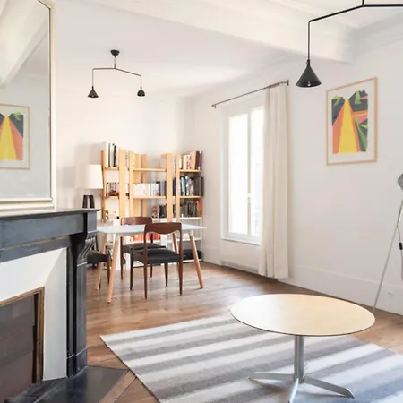 Bright And Charming Appartamento Parigi