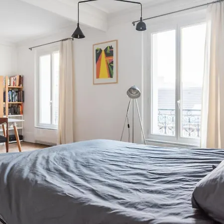 Apartment Bright And Charming